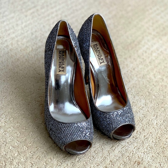 BADGLEY MISCHKA Sparkling Peep-Toe Heels - Picture 2 of 13